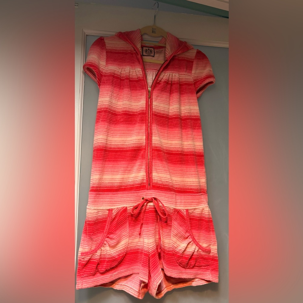 Juicy Terrycloth cover-up Romper EUC